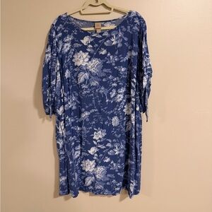H&M Blue Floral shift dress
